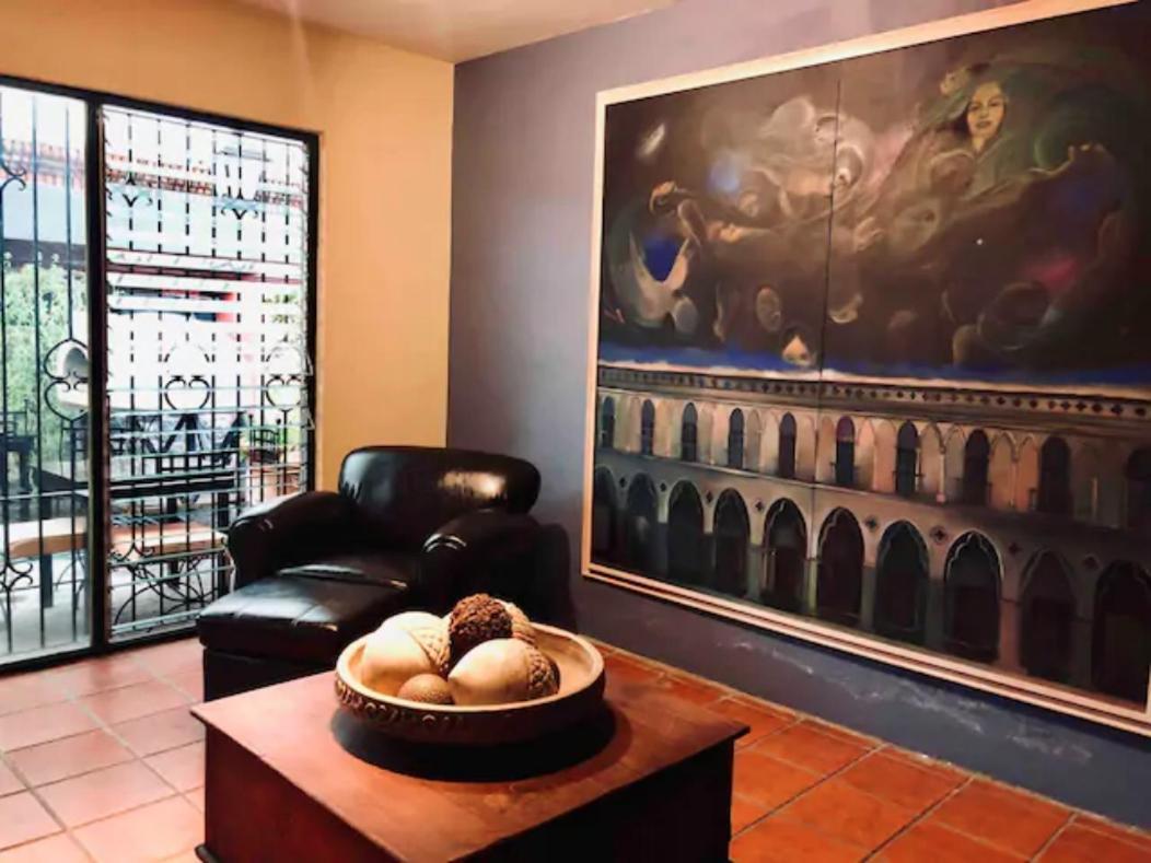 Hotel Art Gallery Casona De Los Milagros Colima Kültér fotó